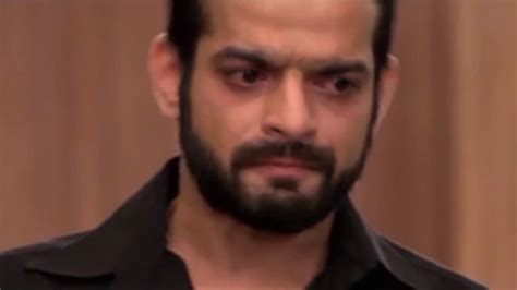 Police Arrested Raman Yeh Hai Mohabbatein 31 December 2015 Video