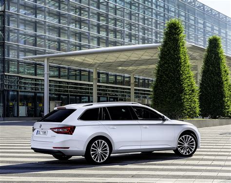 Skoda Absatz Neuer Superb lässt VW Tochter jubeln