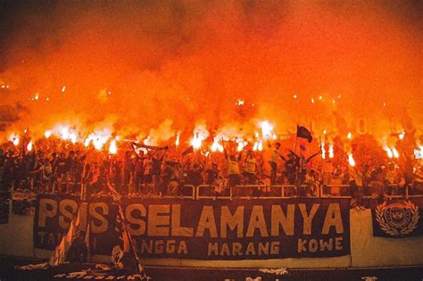 Asal Usul Panser Biru Pendukung Setia PSIS Semarang