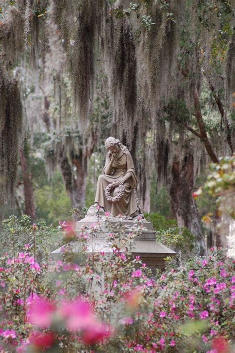 17 Best images about Abandoned cemeteries on Pinterest | Highgate cemetery, Cemetery art and Belgium