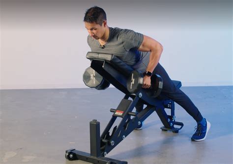 dumbbell row machine