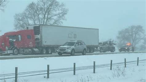 Crashes Spinouts Mounting On Minnesota Snow Covered Roads Bring Me