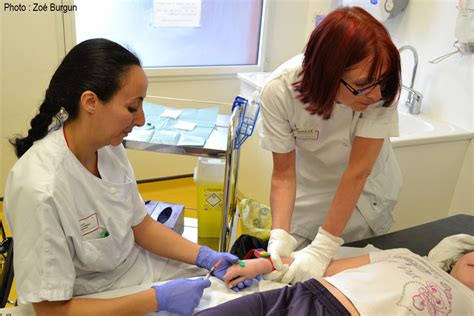 Amélioration des conditions d attente aux urgences pédiatriques