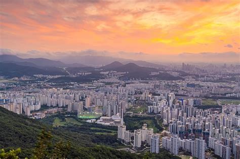 Premium Photo Downtown Seoul City Skyline Cityscape Of South Korea