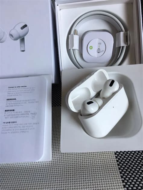 AirPods i900000 Pro TWS | Gadguat