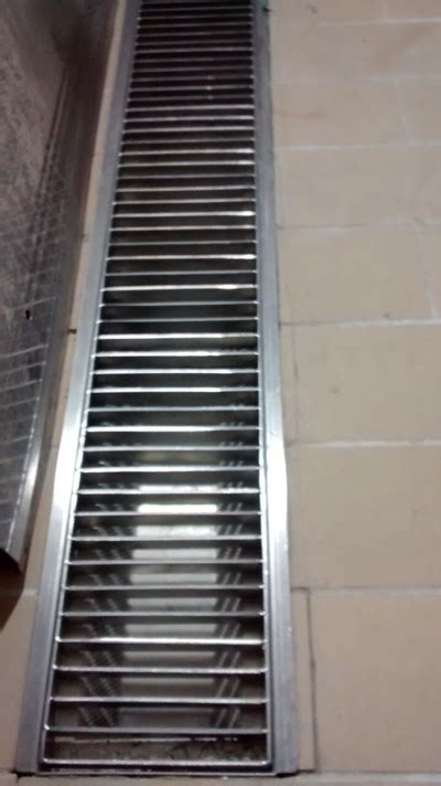 Grelha em aço inox para cozinha industrial CJD Inox Ltda