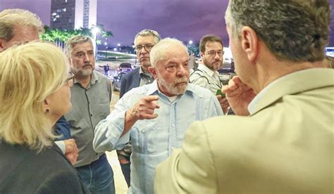 Lula da Silva revisará autonomía del Banco Central de Brasil