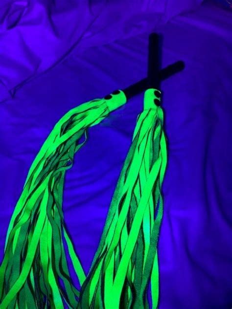 Spanking Floggers Couples Sex Toys Glow Floggers Handmade Impact Play Floggers Leather