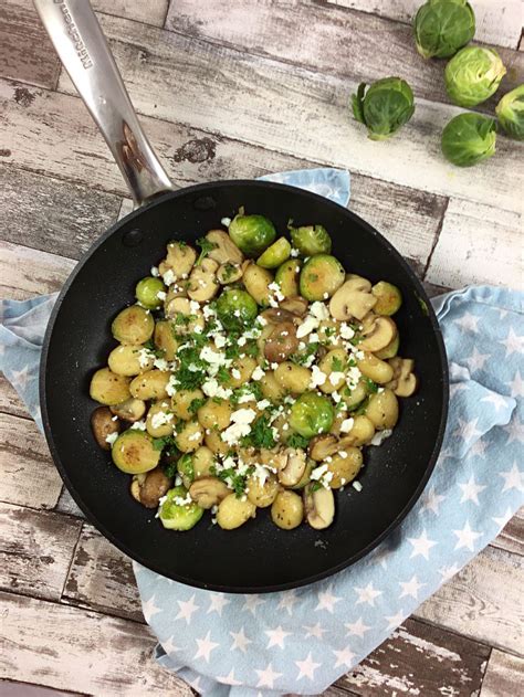 Gnocchi Rosenkohl Pfanne Mit Feta Rosenkohl Pfanne Rosenkohl