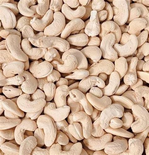 Steamed Natural W210 Cashew Nuts At Rs 1000 Kg In Hapur ID 25554635797