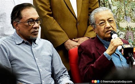 Its Your Last Day To Apologise Dr M Reminds Anwar Fmt