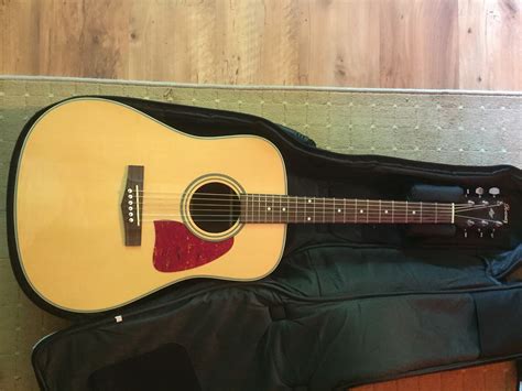 Ibanez Artwood Aw10 Solid Spruce Top Acoustic Guitar