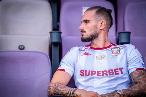 Rapid București 2023 24 Away Kit