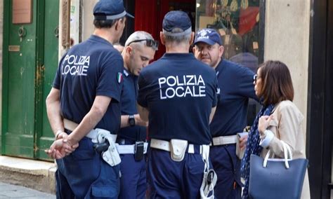 Si Rifiuta Di Indossare La Mascherina In Un Centro Medico