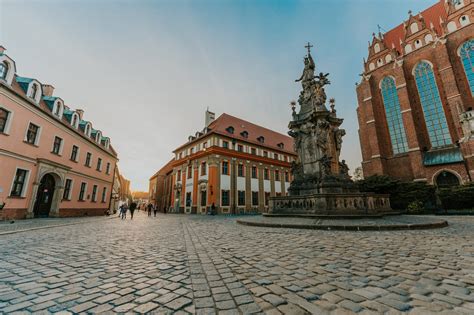 Letnia Historia Ostrowa Tumskiego Co Warto Zobaczy W Najstarszej