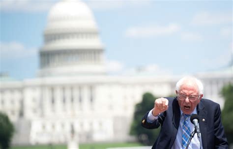 Us Senator Bernie Sanders Backs Uk Strikers Ibtimes