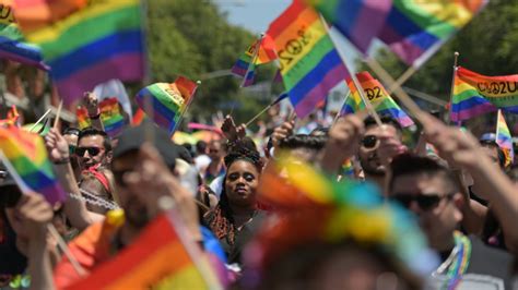 ¿por Qué En Junio Se Celebra El Mes Del Orgullo Historia De Esta