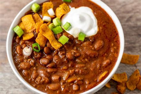 Easy Stovetop Chili Just 15 Minutes 8 Ingredients And 5 Steps