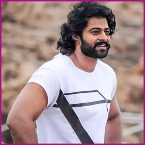 Prabhas से लेकर Dhanush तक साउथ के सबसे डाउन टू अर्थ हैं ये फिल्मी