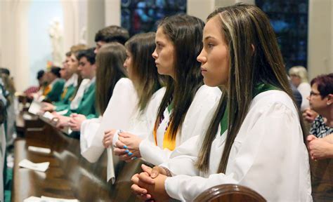 Bishop Shanahan seniors mark graduation at Mass with archbishop ...