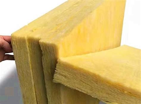 Moisture Proof Glass Wool Heat Insulation Board 20 100kg M3 High Density