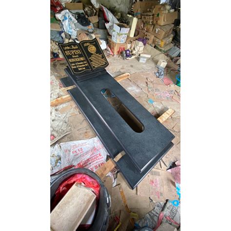 Jual Kijing Makam Nisan Batu Marmer Andesit Hitam Model Pahlawan