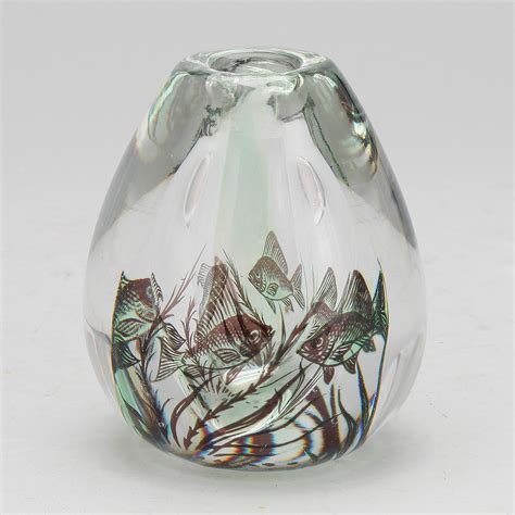 VAS Glas Fiskgraal Edward Hald Orrefors 1900 Talets Mitt Bukowskis