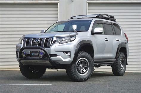 Toyota Land Cruiser Prado Siap Off Road Ganteng Dengan Bodi Jangkung