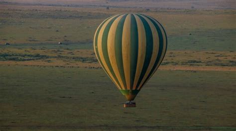 Premium Photo | Masai mara balloon safari safari en globo masai mara