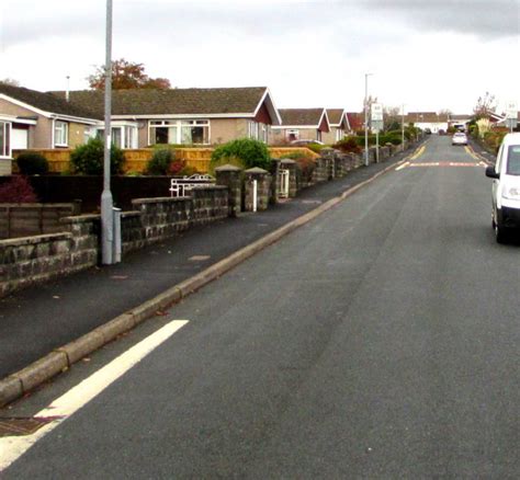 Up Pendre Close Brecon Jaggery Geograph Britain And Ireland