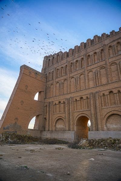 Travel guide to Ctesiphon the last Persian Capital. Before the war an easy day trip from Baghdad ...