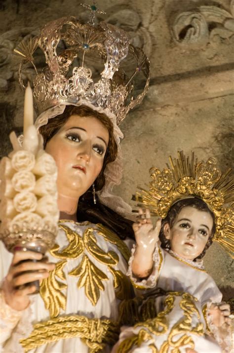 Hoy La Iglesia Celebra La Fiesta De La Virgen De La Candelaria