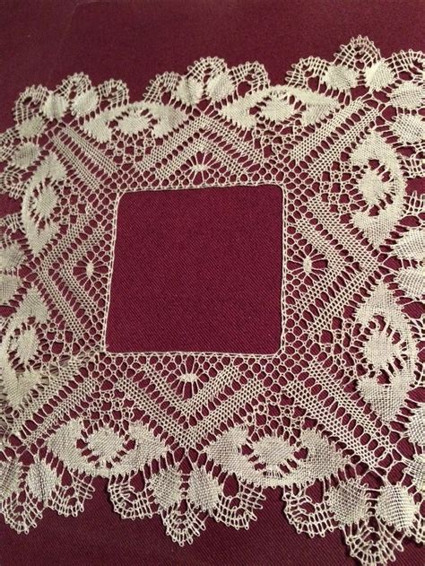 Pin By Amparo Burches On Pa Uelos De Bolillos In Bobbin Lace