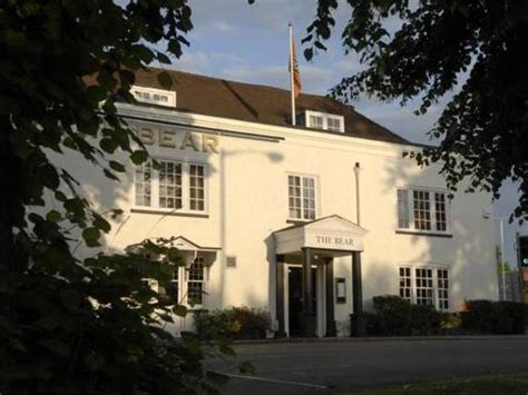 The Bear Esher Hotel (London) - Deals, Photos & Reviews