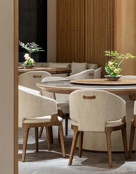 Pin By Anju Dhingra On Dining Table Chairs Dining Room Interiors