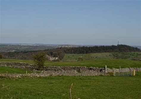 Cromford Moor Barrel Edge Crich Stand From Middleton Moo Flickr