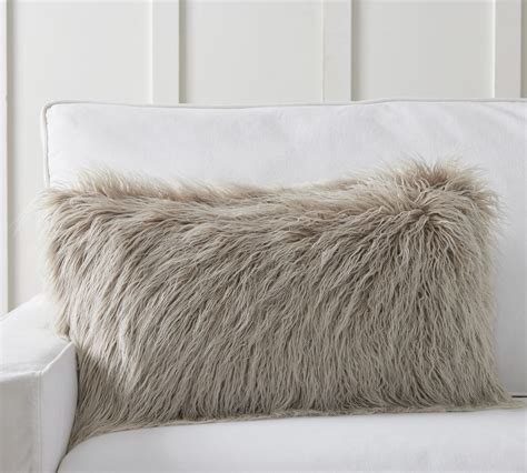 Pottery Barn Mongolian Fur Pillow Atelier Yuwa Ciao Jp