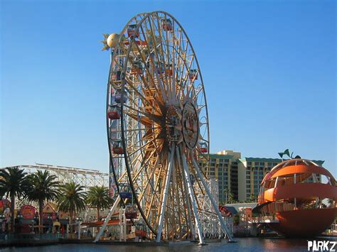 Mickeys Fun Wheel Flat Ride At Disney California Adventure Parkz