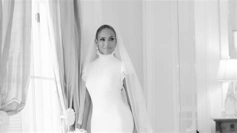 An Exclusive Look at Jennifer Lopez’s Wedding Dress | Vogue