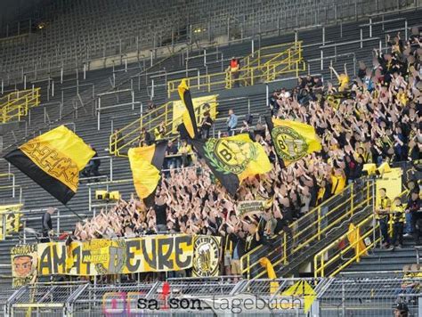 Fotos Galerie Heimfans Borussia Dortmund II SC Verl 06 05 2022