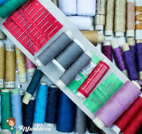 The Needle and Thread Guide [all you need to know] – Tip Junkie