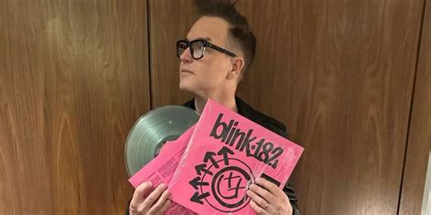 Blink 182 Bassist Shows Off Cool Pokemon Guitar