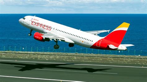 Iberia Express La Aerol Nea Low Cost Europea M S Puntual En Los Meses