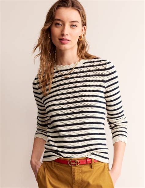 Texturierter Pullover Mit Muschelsaum Warmes Naturwei