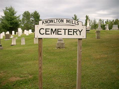 Knowlton Mills Cemetery dans Sangerville Maine Cimetière Find a Grave