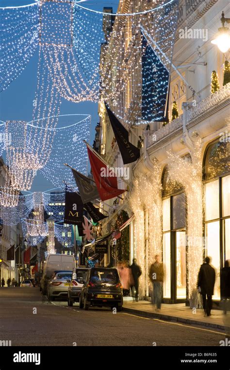 Bond street london shopping hi-res stock photography and images - Alamy