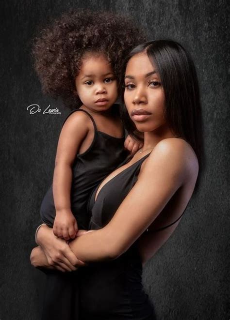 26 Beautiful Mothers Day Photoshoot Ideas That Will Inspire You