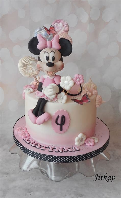 Minnie Mouse Cake - CakeCentral.com