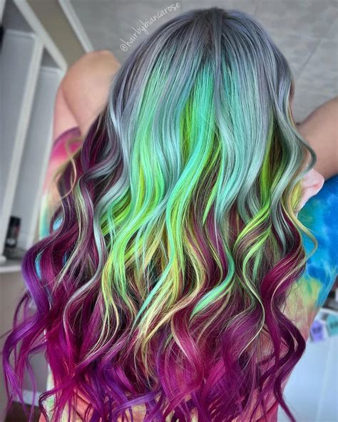 31 Green Ombre Hair Colors To Try This Season