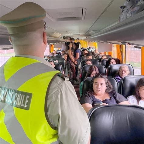 Linares Carabineros realizó campaña preventiva en terminales de buses